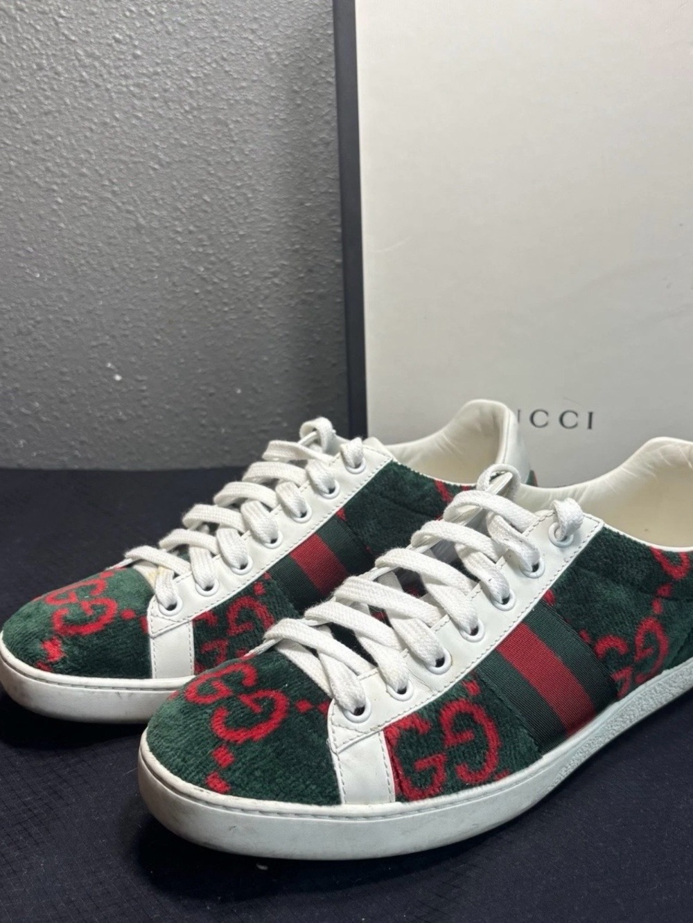Size 7.5B- Gucci Ace GG Leather Velvet Logo Sneakers Lightly Worn/Retail $750!